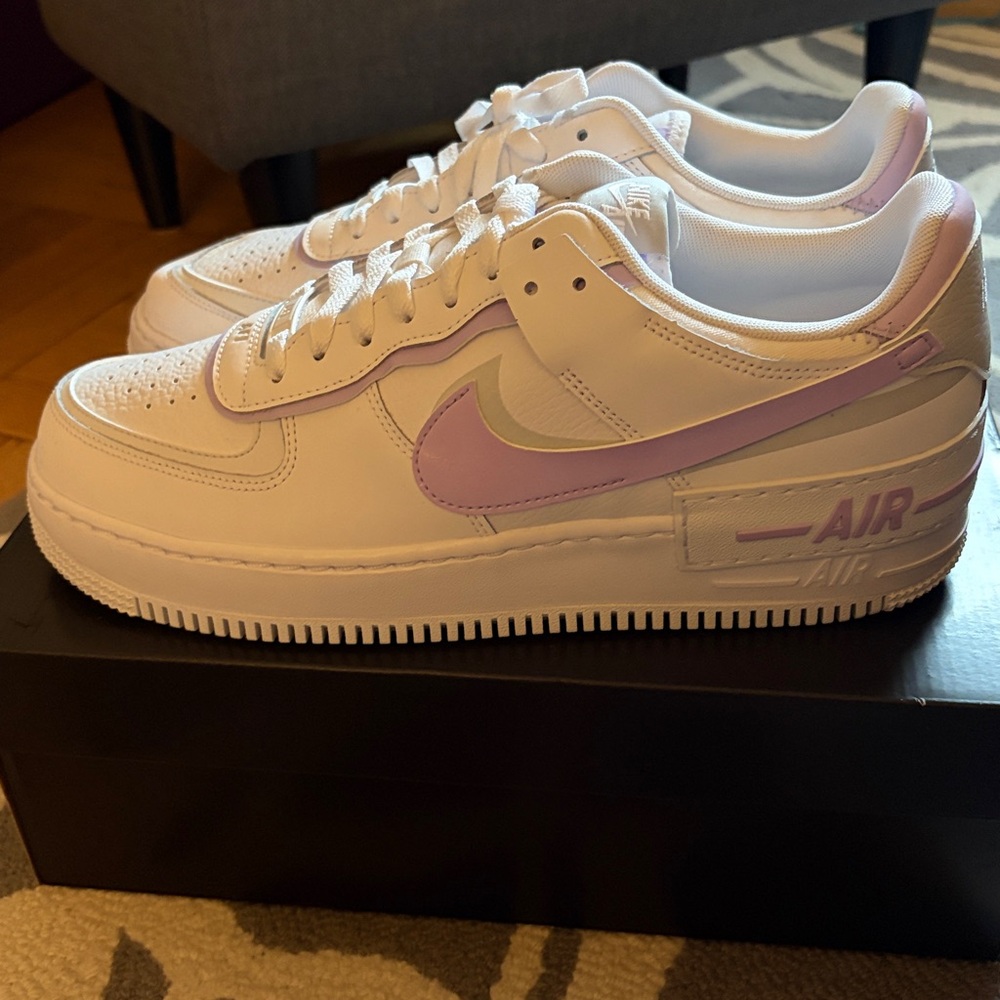 Nike Air Force 1’s - Picture 2 of 7